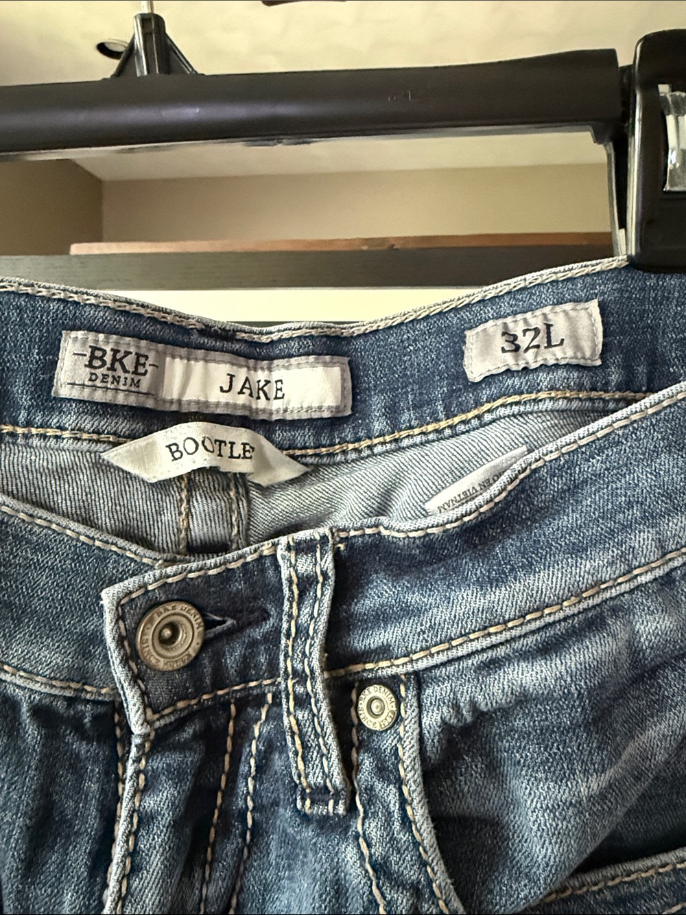 Men's Blue Washed BKE Jake Bootleg Jeans - Picture 3 of 3
